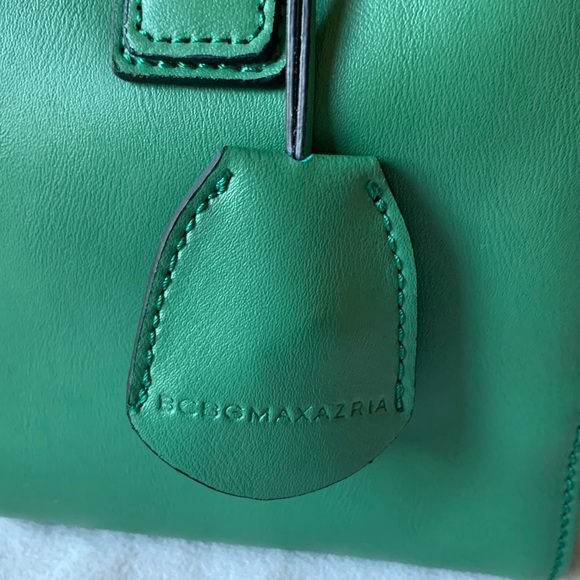 BCBG Max Azria Emerald Green Satchel “Audrey” Handbag with Handles and strap. - Picture 4 of 9